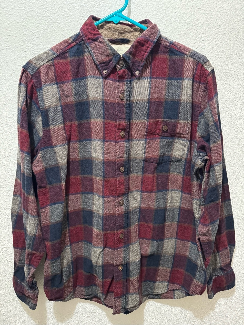 Weatherproof Men's Red and Navy Plaid Button-Down Shirt